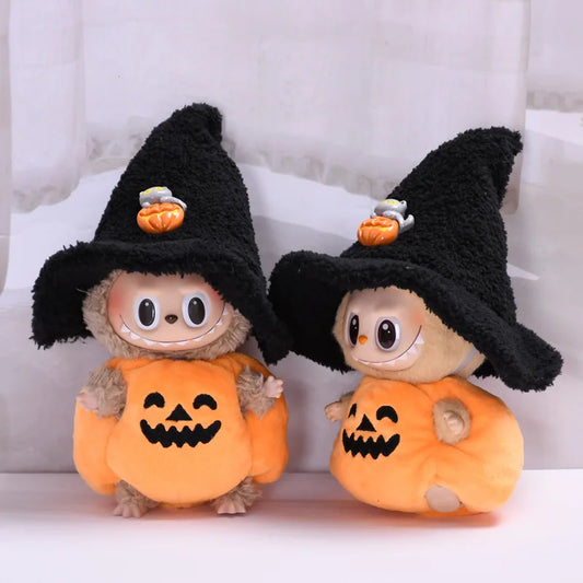 Disfraz de Halloween para Labubu (17 cm) – Calabaza con Sombrero Negro | Compatible Pop Mart V1/V2/V3