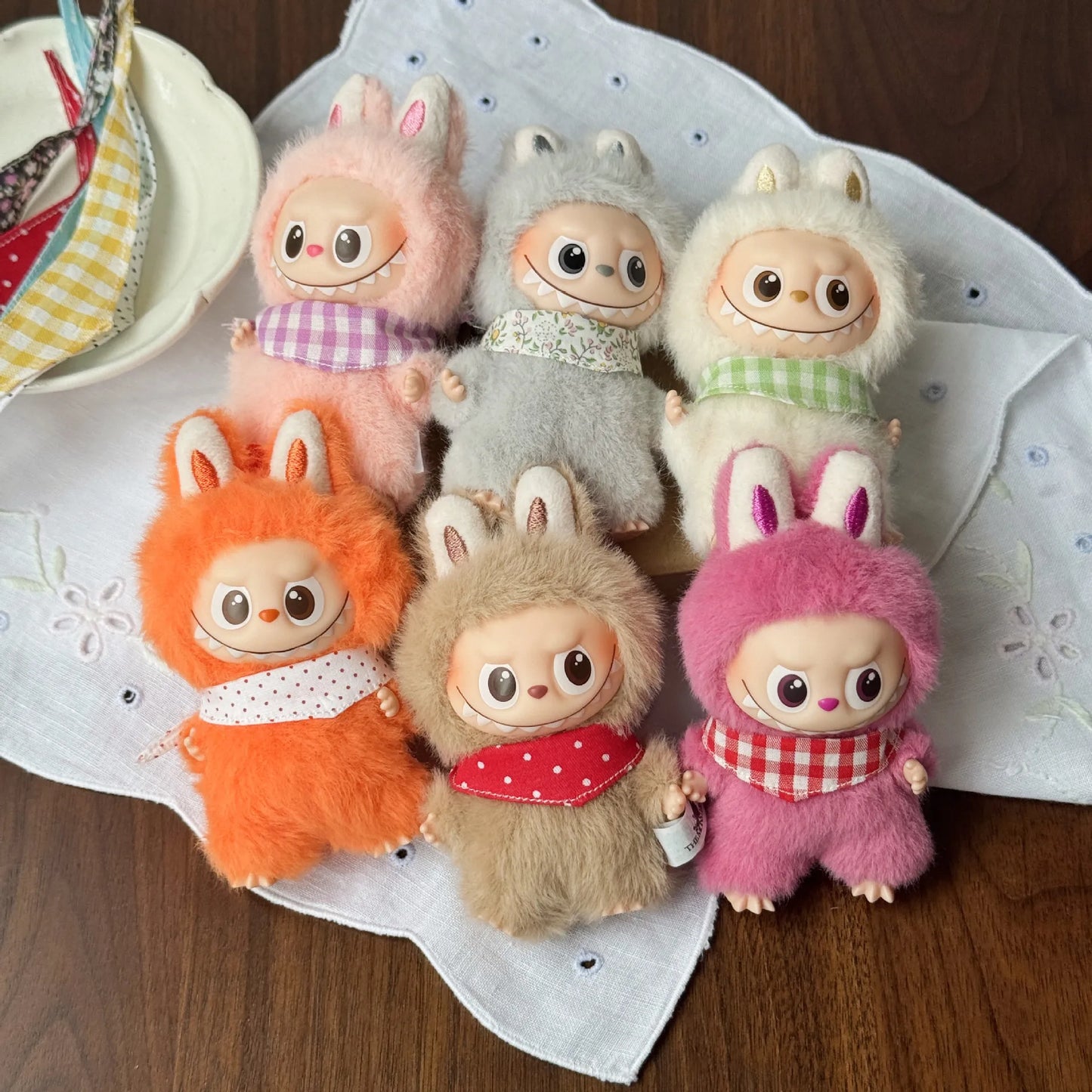 Baberos y Toallas de Babita para Labubu 4.0 | Accesorios Mini Ropa 17 cm – Pop Mart Fan-Made